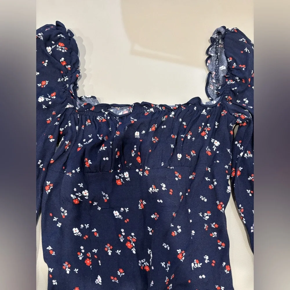 Reformation Top - Picture 2 of 4